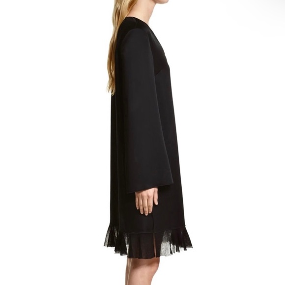 NEW ELIZABETH AND JAMES BLACK V-NECK MINI DRESS - Picture 4 of 8